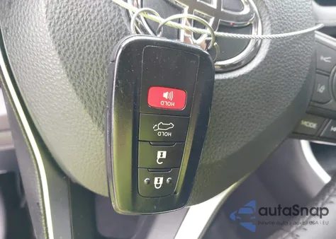 2024 Toyota Rav4 Xle Premium z USA, uszkodzony, nr VIN 2T3A1RFV5RC432568